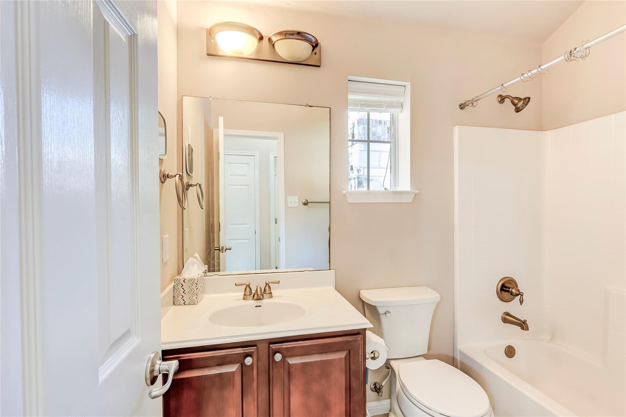 1533 Clary Sage Loop, Round Rock, TX 78665