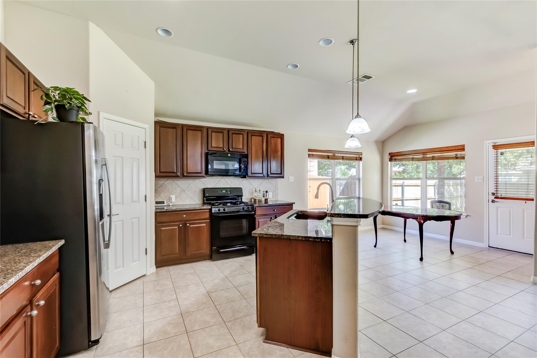 1533 Clary Sage Loop, Round Rock, TX 78665