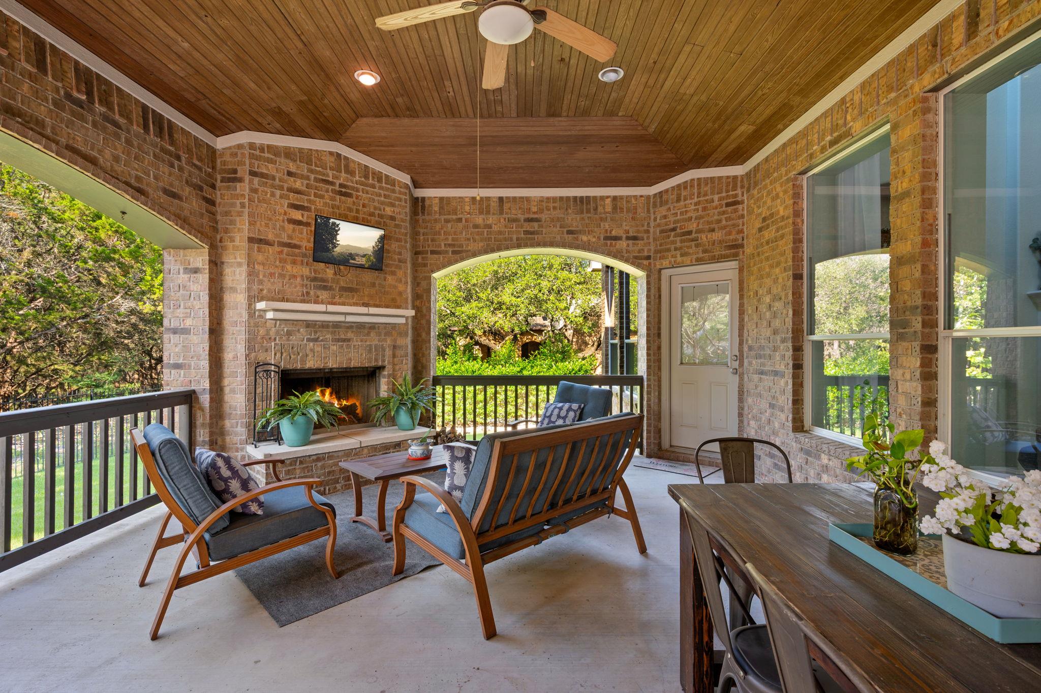 12300 Buvana Dr, Austin, TX 78739