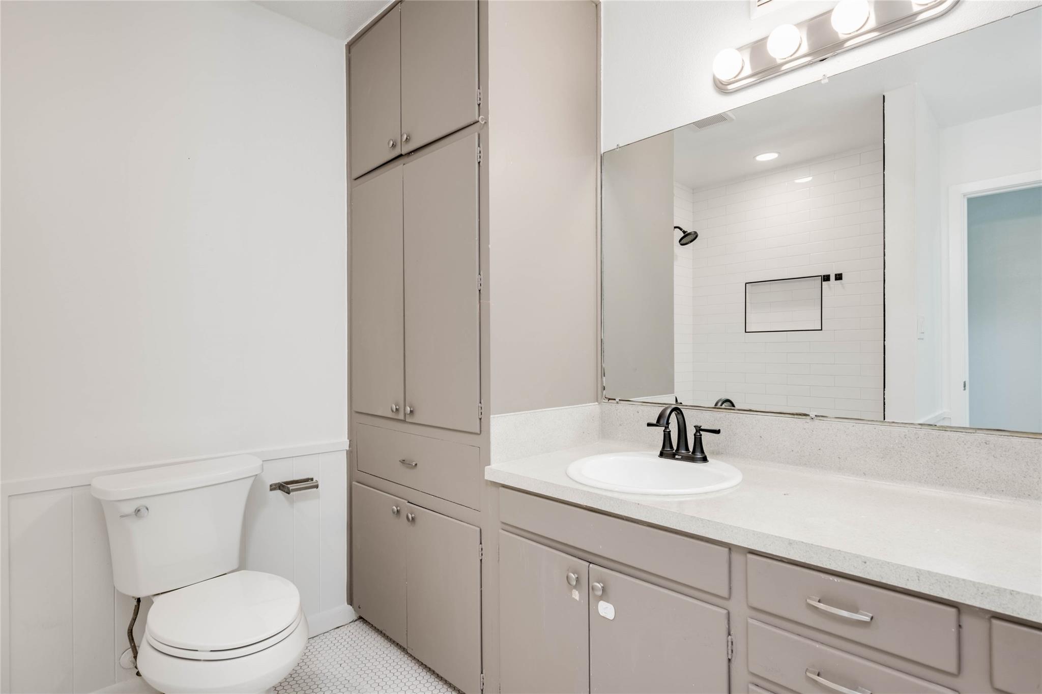 3304 Dolphin Cv # A, Austin, TX 78704
