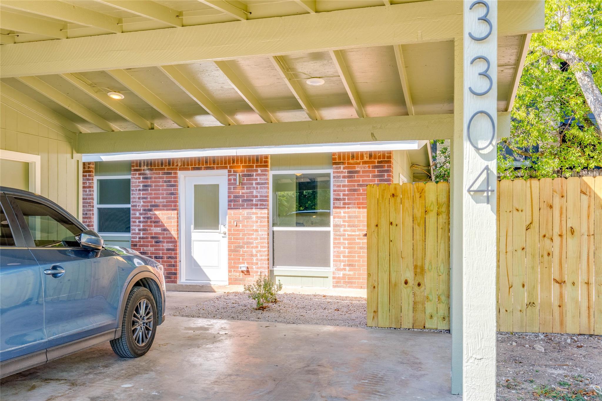 3304 Dolphin Cv # A, Austin, TX 78704