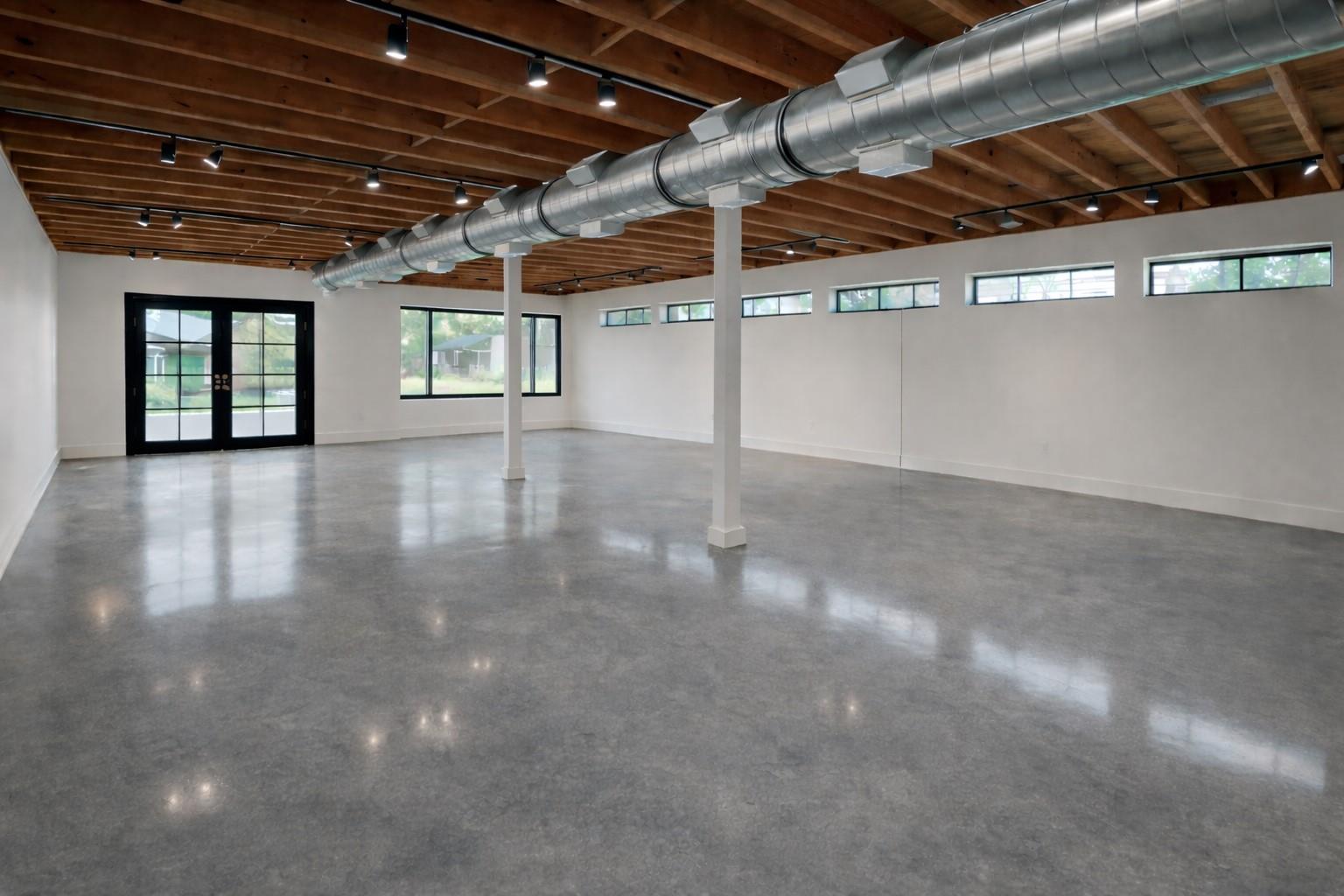 2113 E Cesar Chavez St, Austin, TX 78702