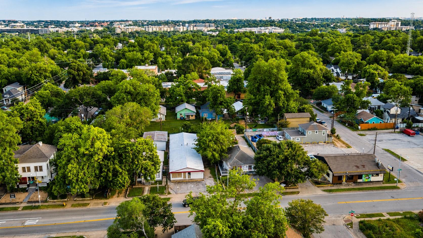 2113 E Cesar Chavez St, Austin, TX 78702