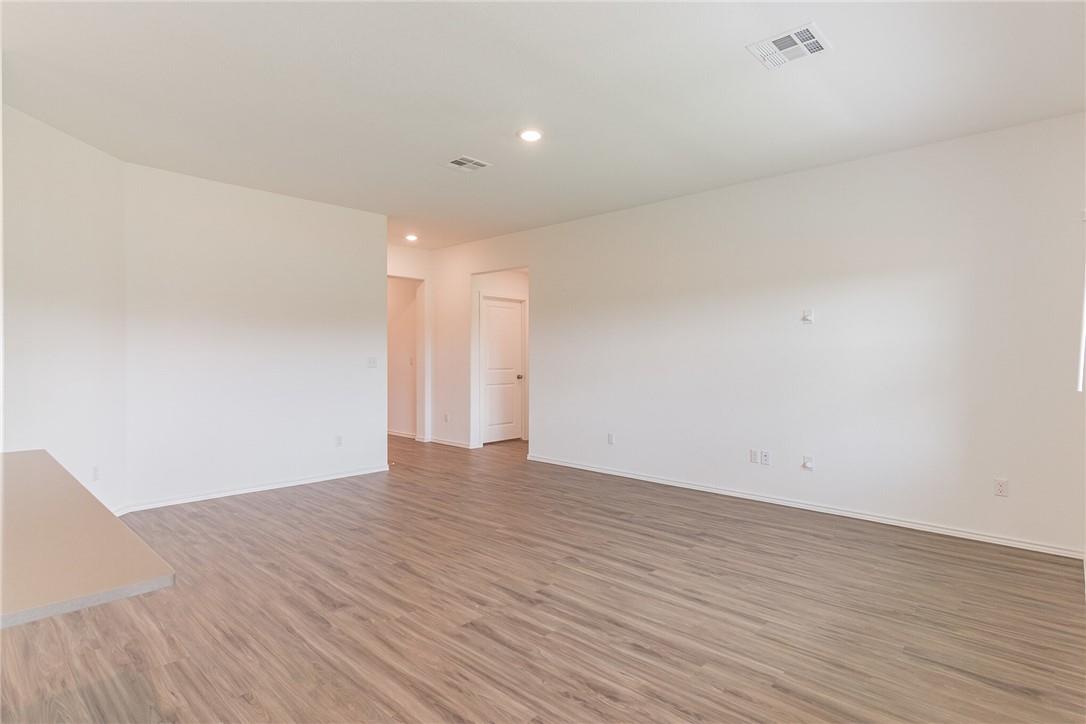 500 Jack Ryan St, Kyle, TX 78640