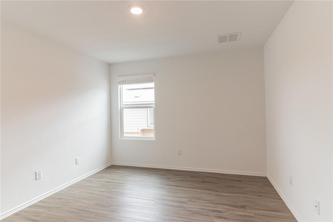 500 Jack Ryan St, Kyle, TX 78640