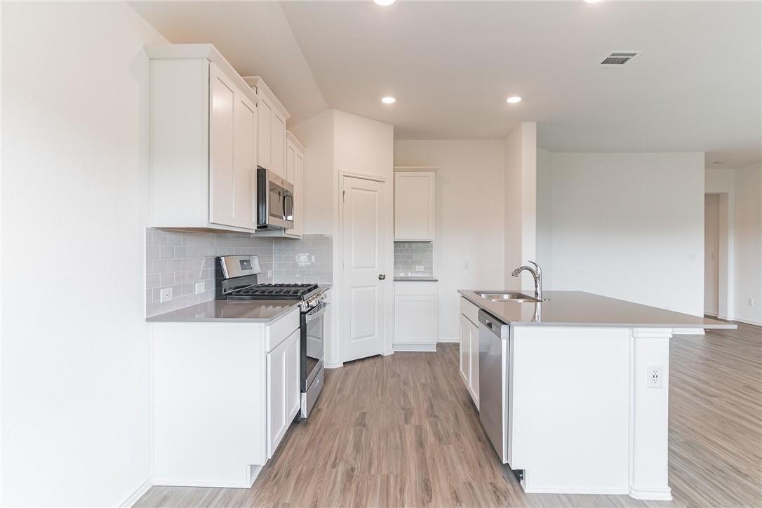 500 Jack Ryan St, Kyle, TX 78640