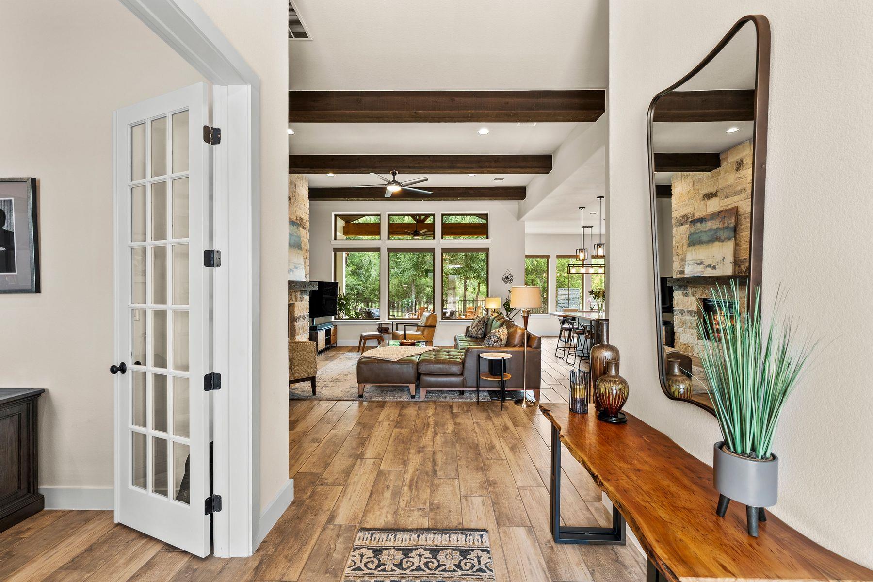 111 Bee Brush Ct, Georgetown, TX 78628