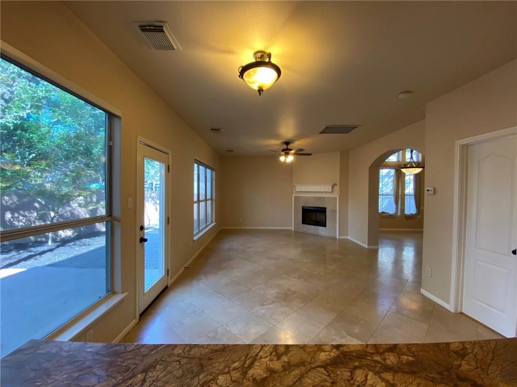4 Muirfield Greens Cv, Lakeway, TX 78738