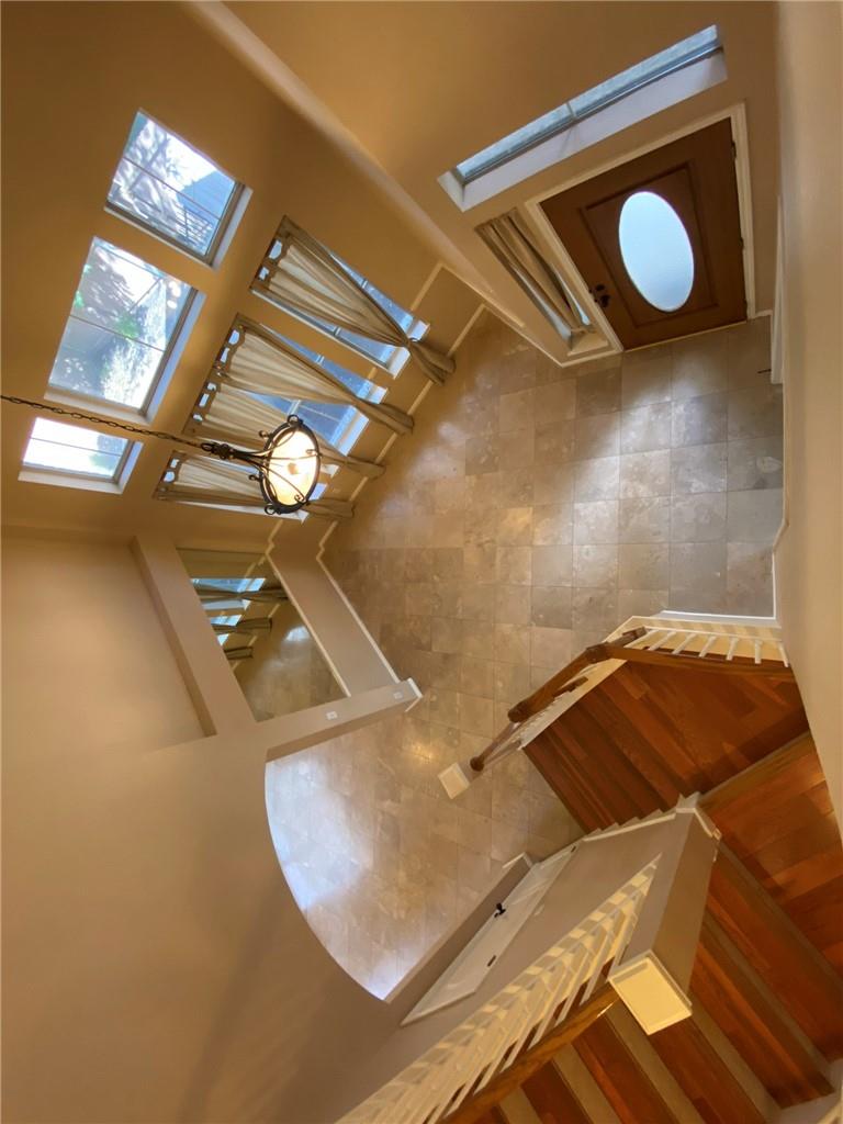 4 Muirfield Greens Cv, Lakeway, TX 78738