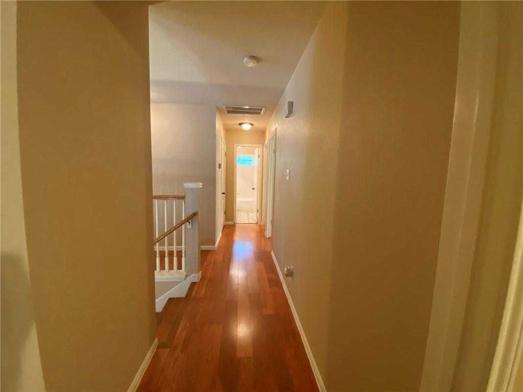 4 Muirfield Greens Cv, Lakeway, TX 78738