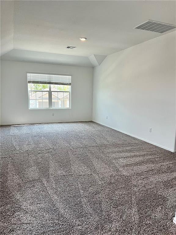 290 Silver Glen Dr, Kyle, TX 78640