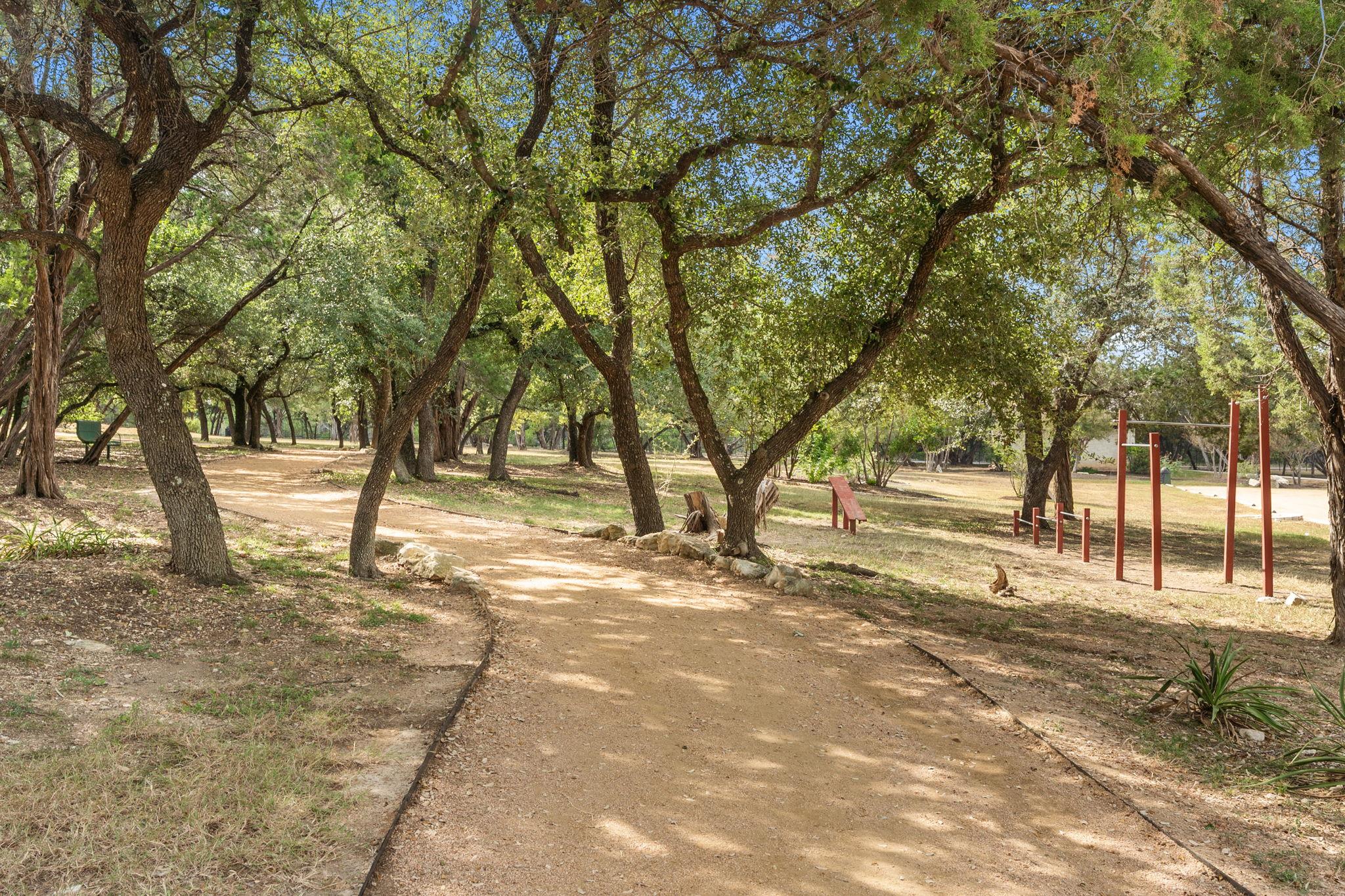 50 Tiburon Dr, The Hills, TX 78738