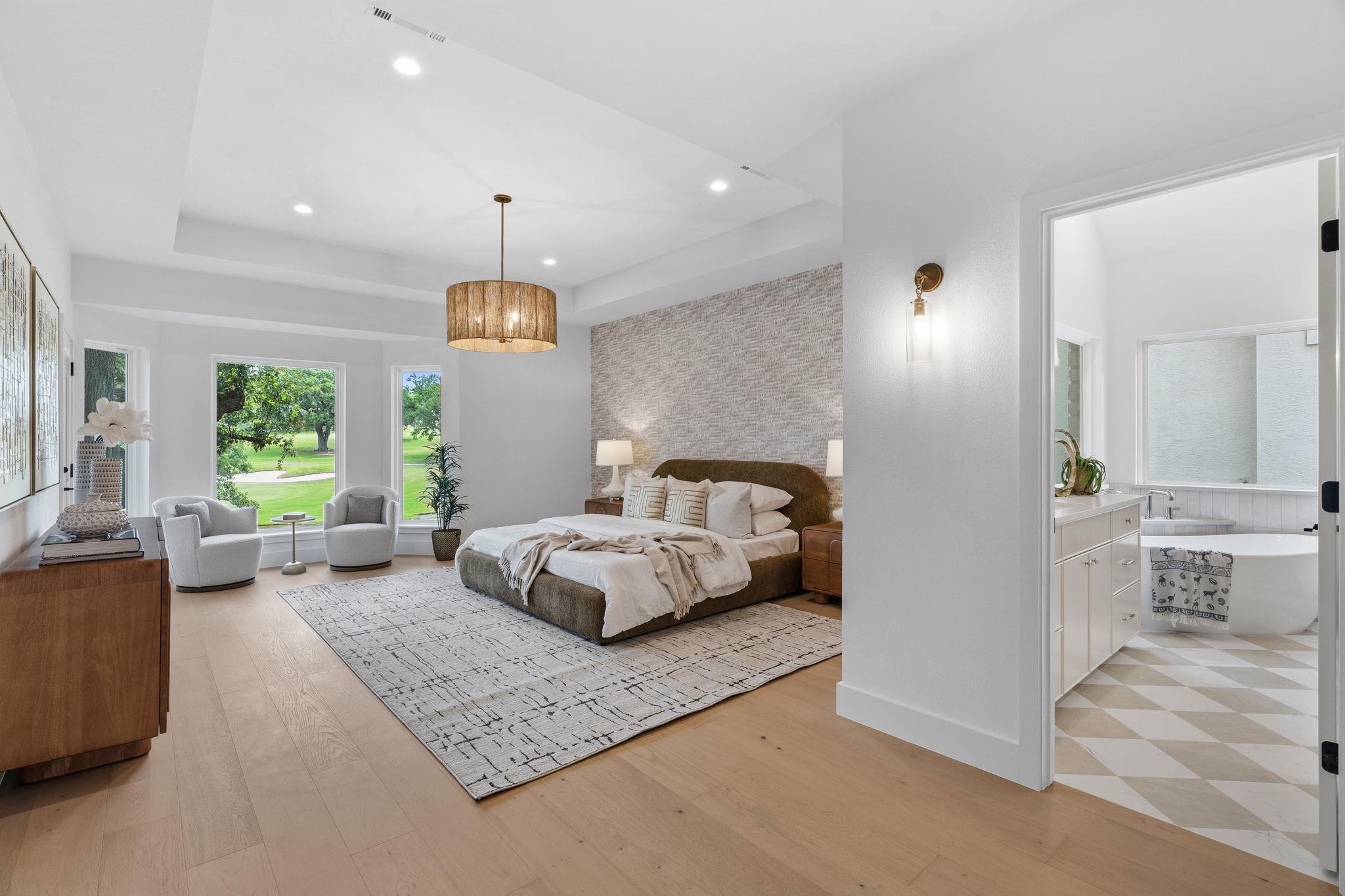 50 Tiburon Dr, The Hills, TX 78738