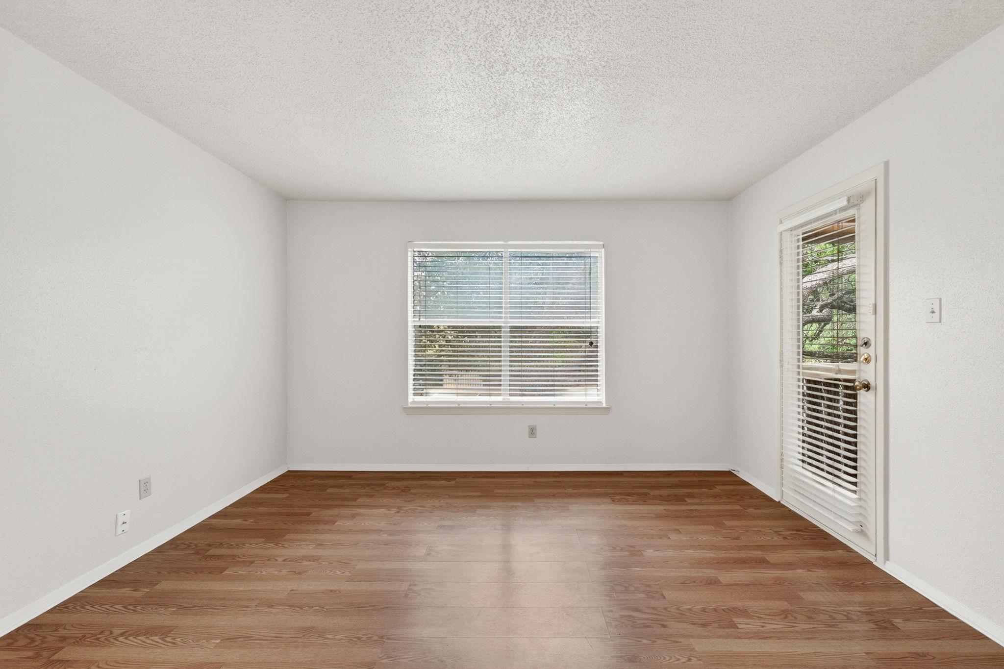 8210 Bent Tree Rd # 256, Austin, TX 78759