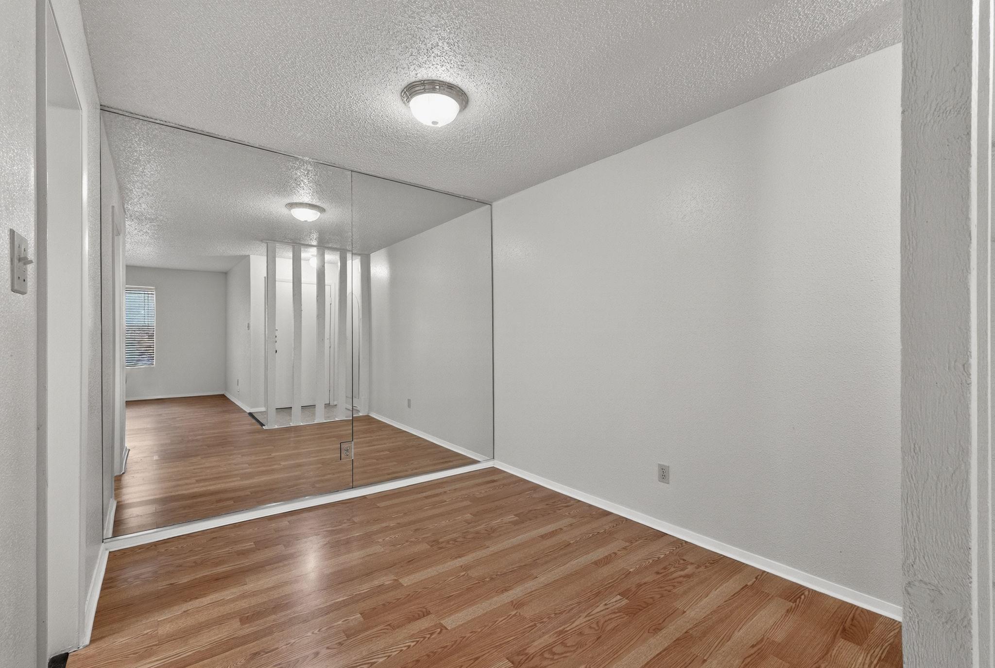 8210 Bent Tree Rd # 256, Austin, TX 78759
