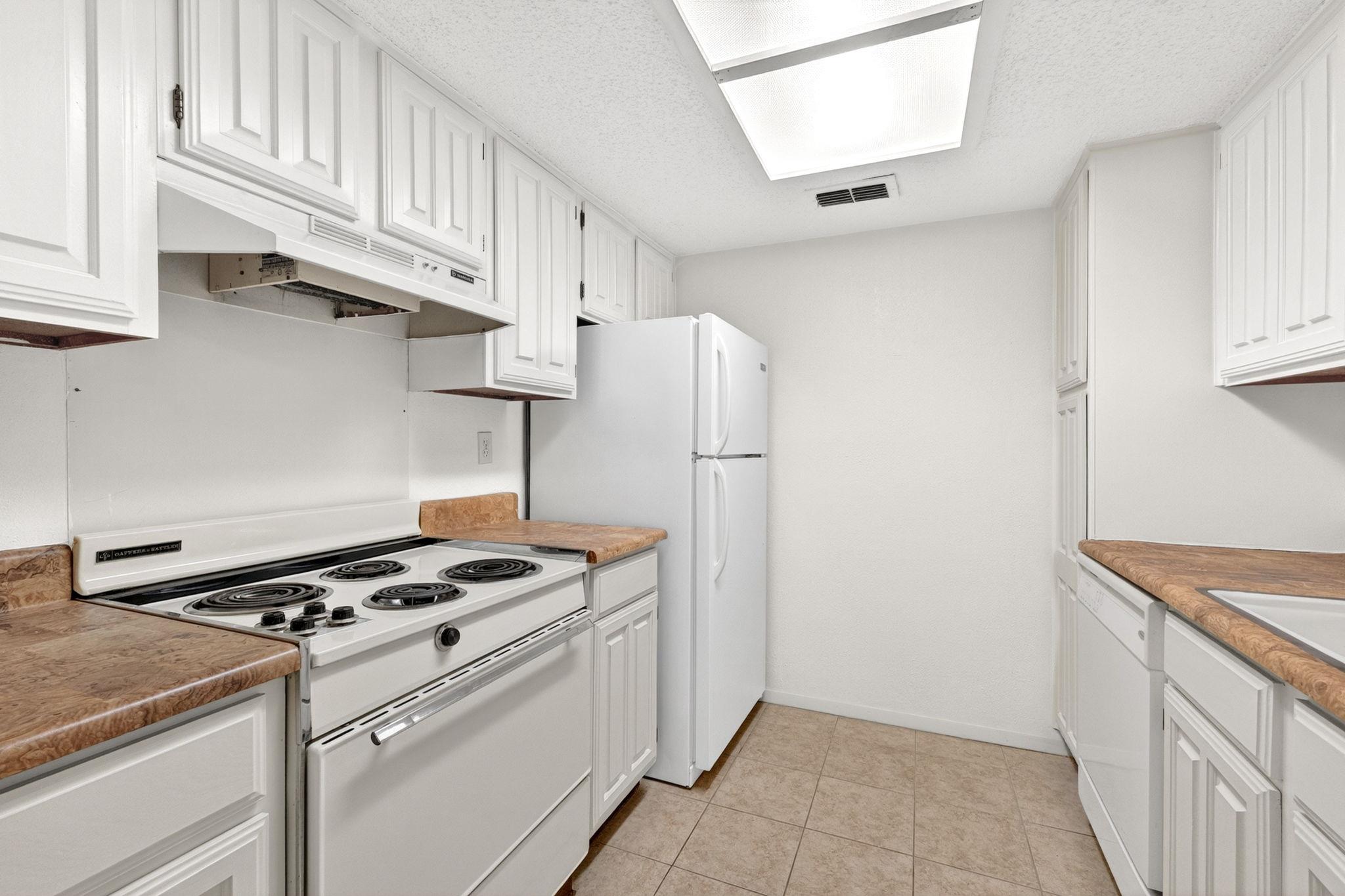 8210 Bent Tree Rd # 256, Austin, TX 78759