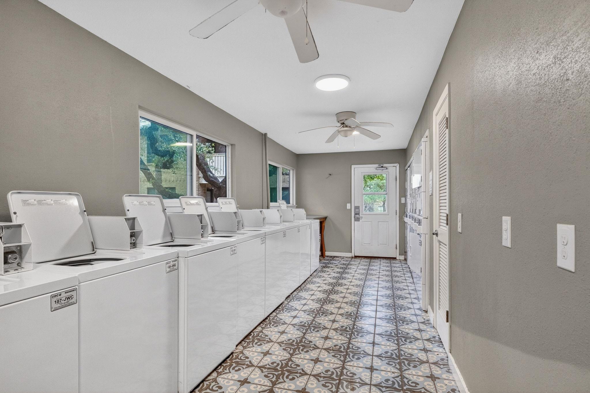 8210 Bent Tree Rd # 256, Austin, TX 78759