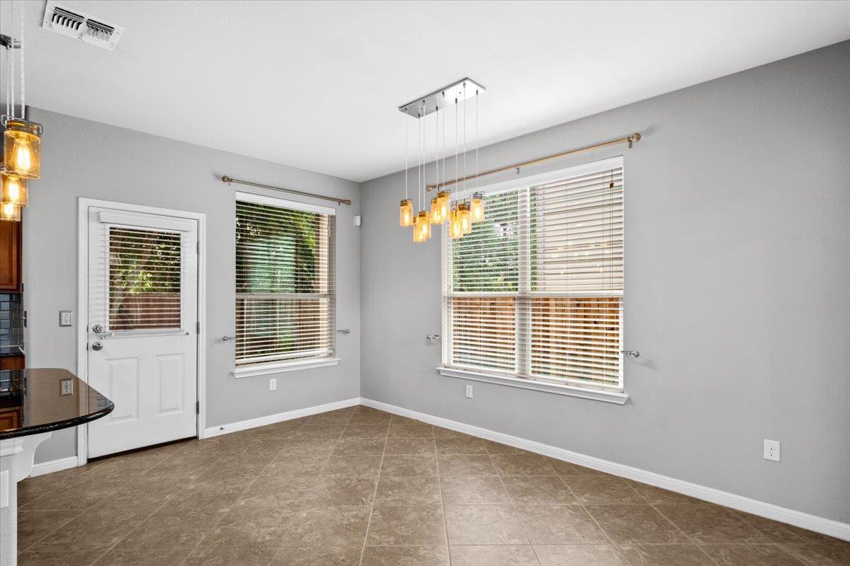 9413 Tanager Way, Austin, TX 78748