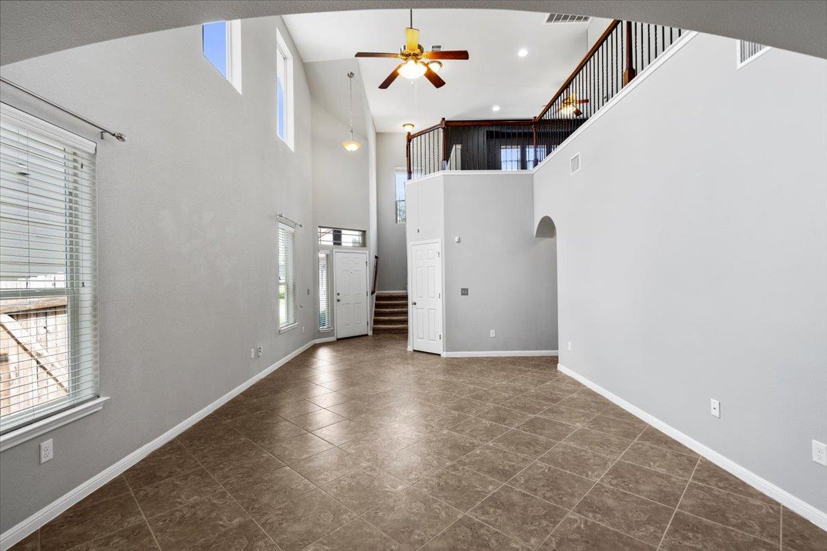 9413 Tanager Way, Austin, TX 78748