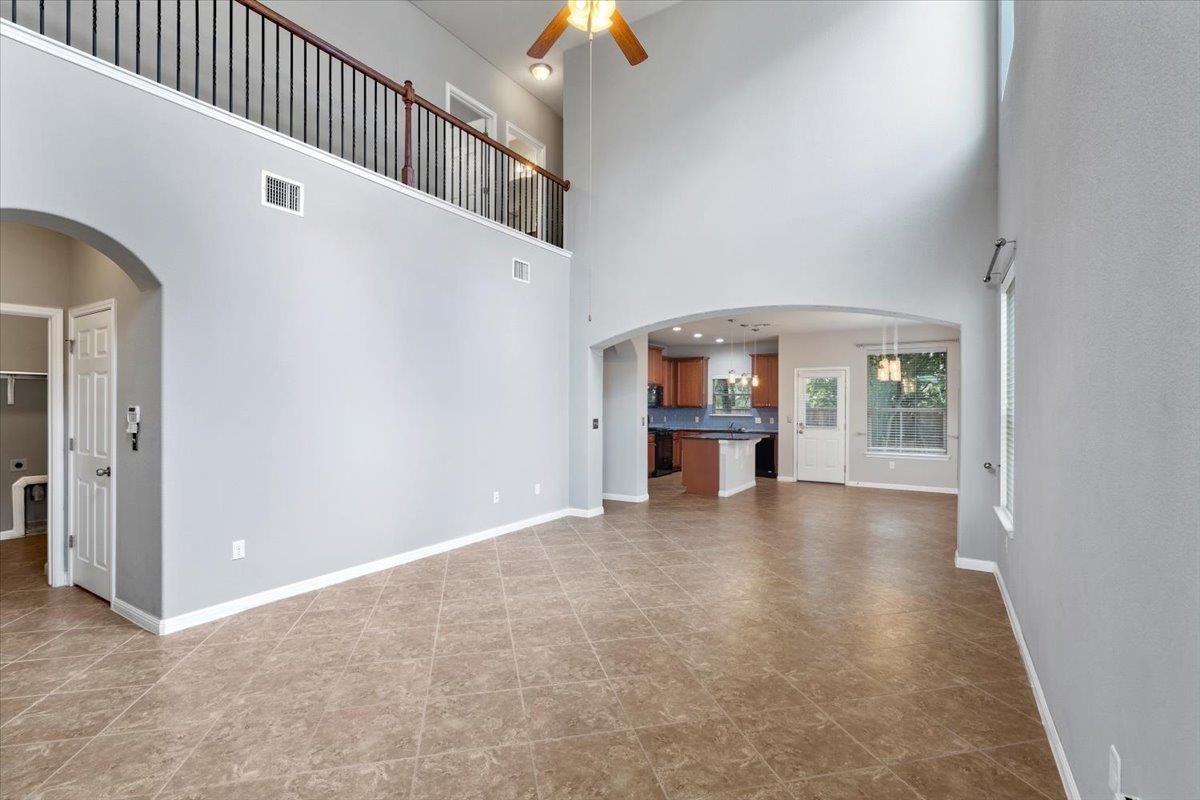 9413 Tanager Way, Austin, TX 78748
