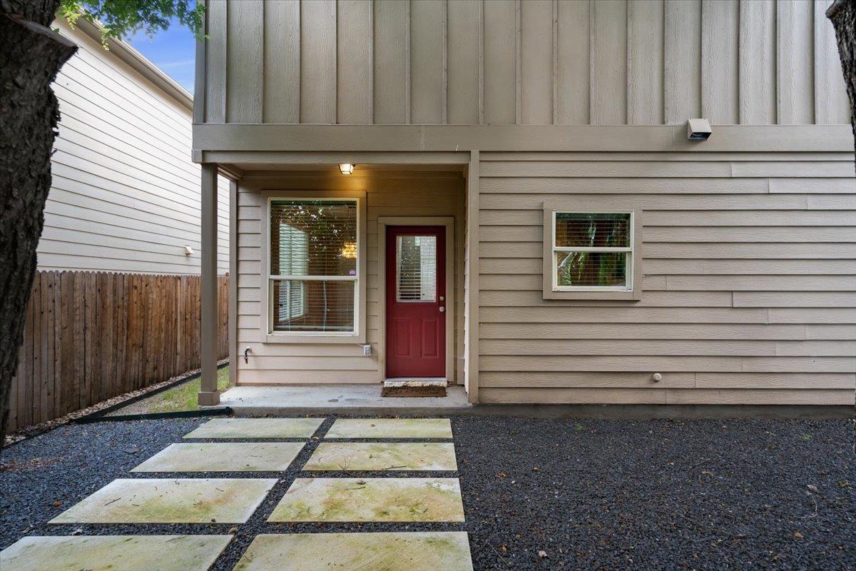 9413 Tanager Way, Austin, TX 78748