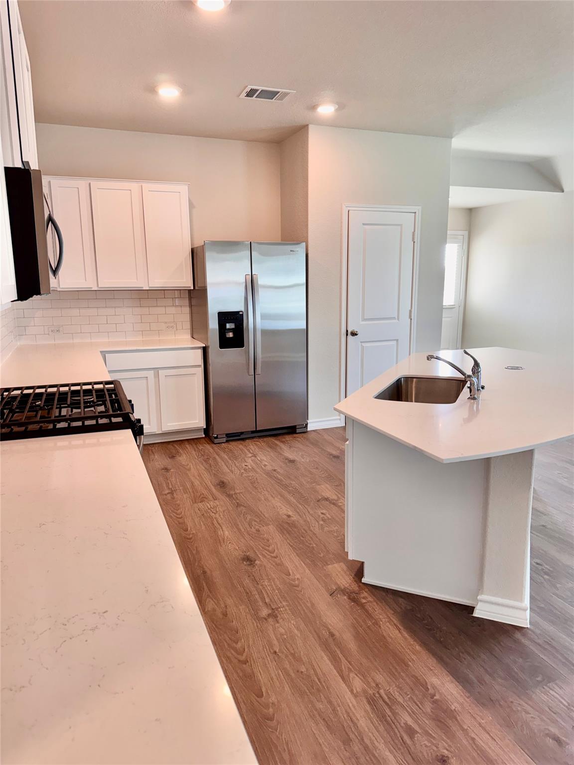 204 Steele Harbor St, Cibolo, TX 78108