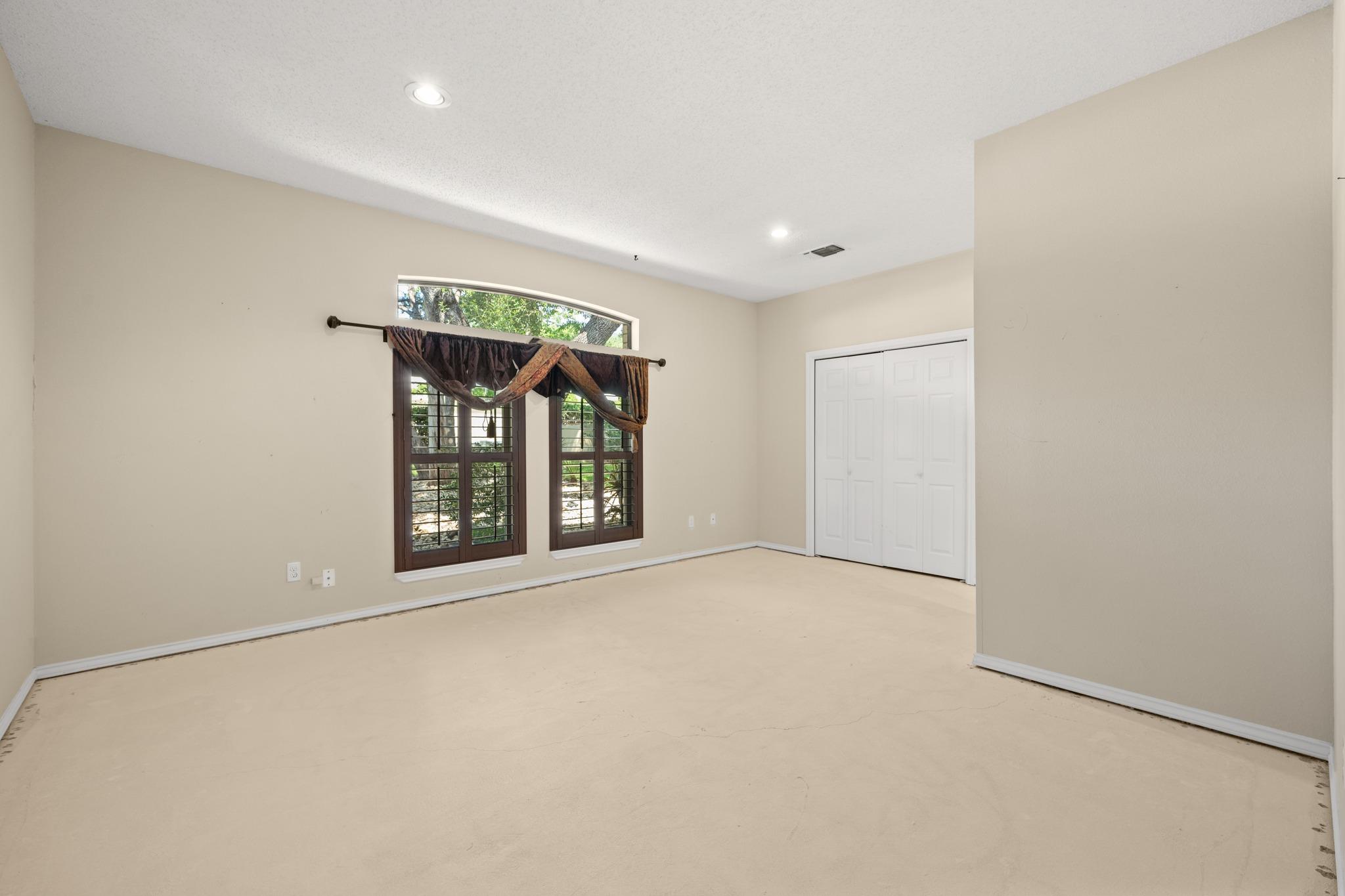 703 Palos Verdes Dr, Lakeway, TX 78734
