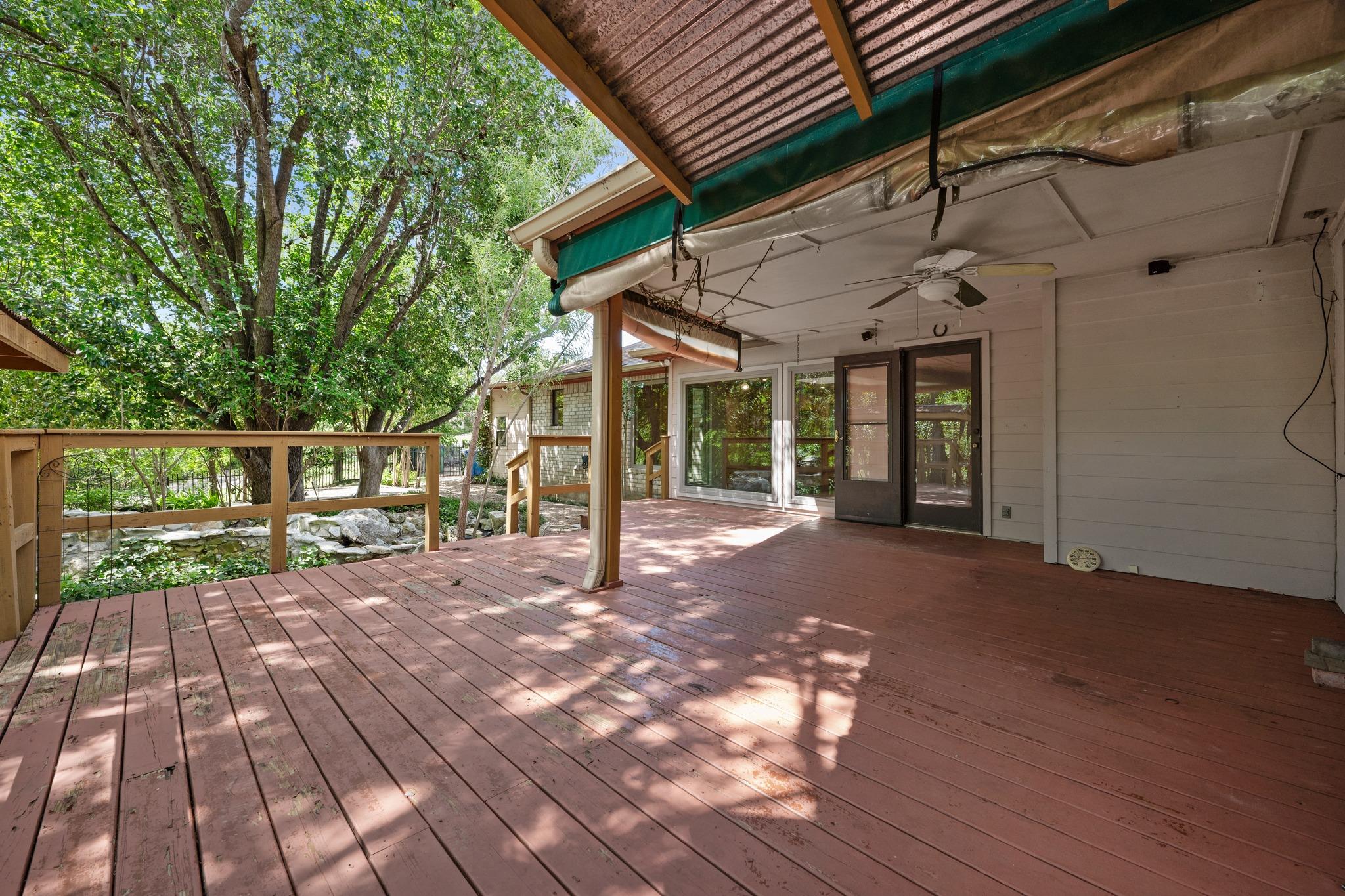 703 Palos Verdes Dr, Lakeway, TX 78734