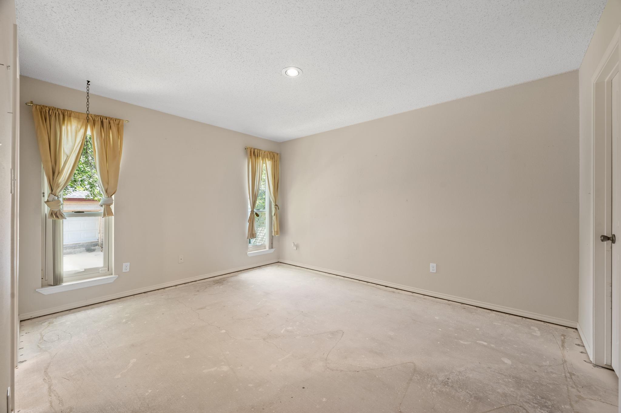 703 Palos Verdes Dr, Lakeway, TX 78734