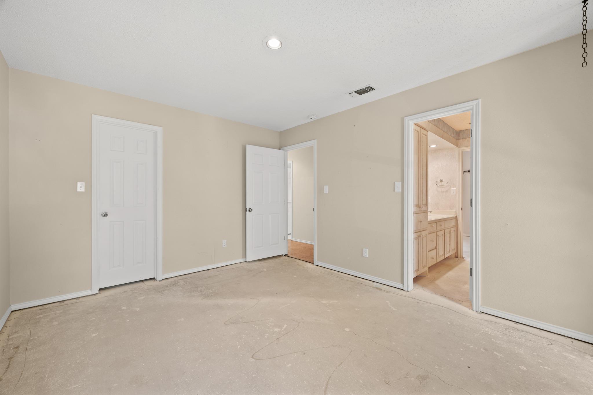 703 Palos Verdes Dr, Lakeway, TX 78734