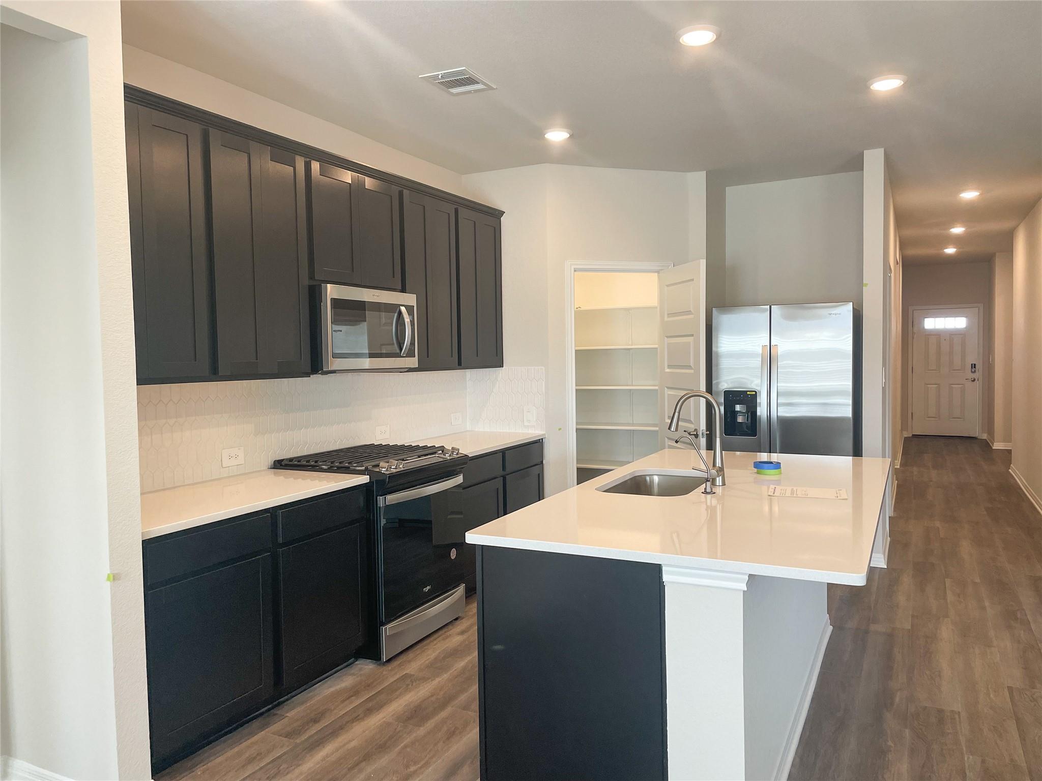 124 Stellar Wind Dr, Georgetown, TX 78628