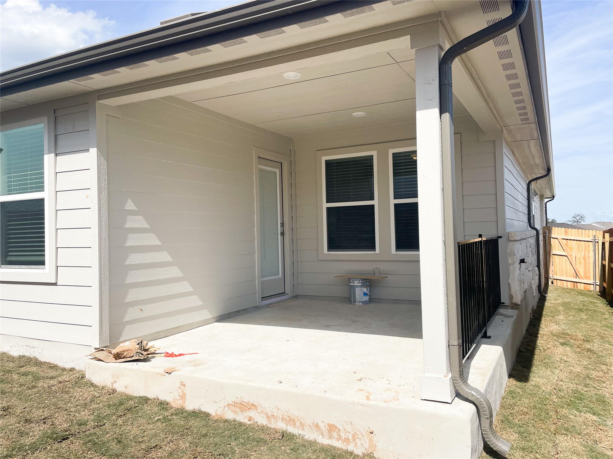 124 Stellar Wind Dr, Georgetown, TX 78628