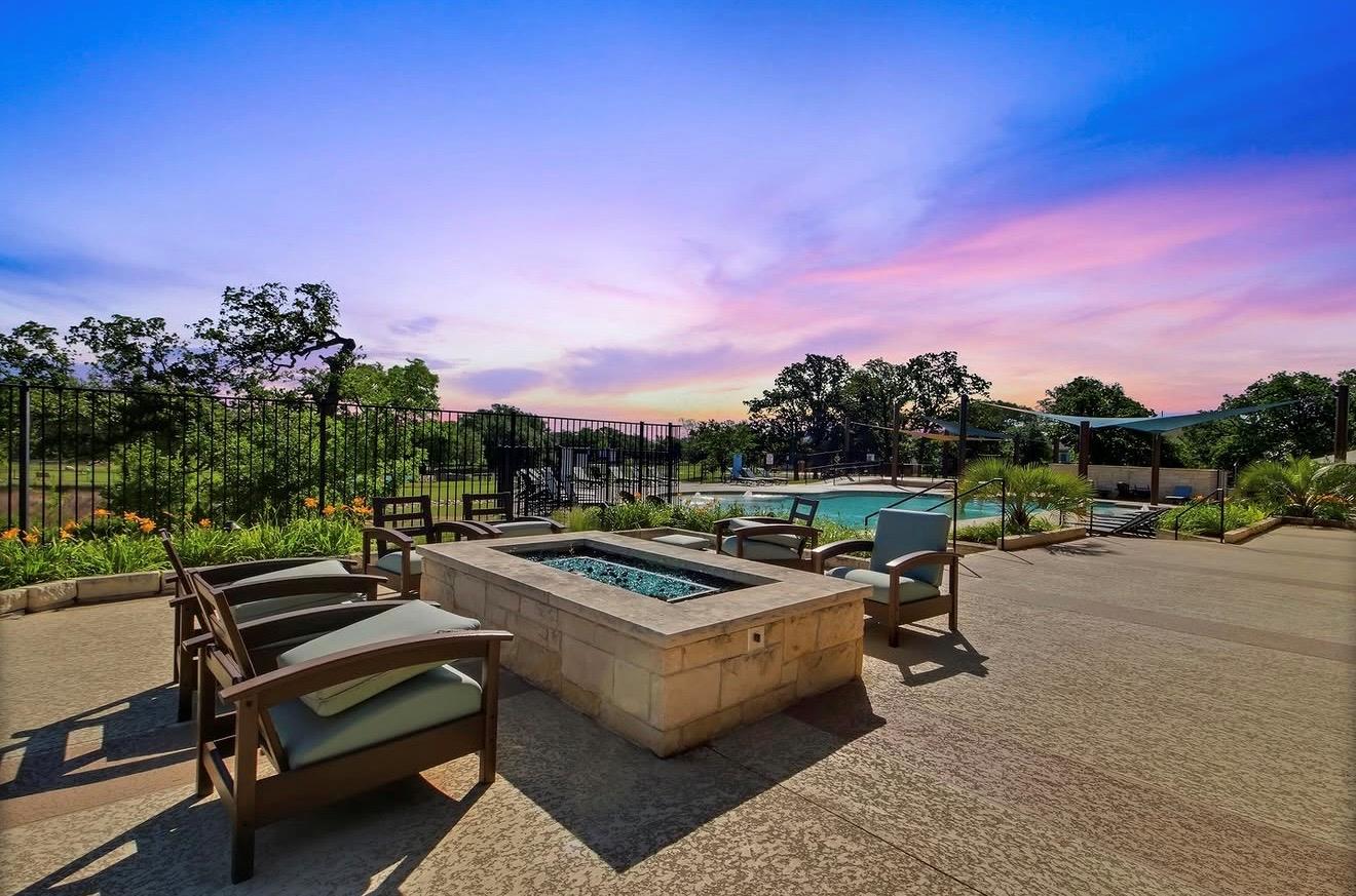 124 Stellar Wind Dr, Georgetown, TX 78628