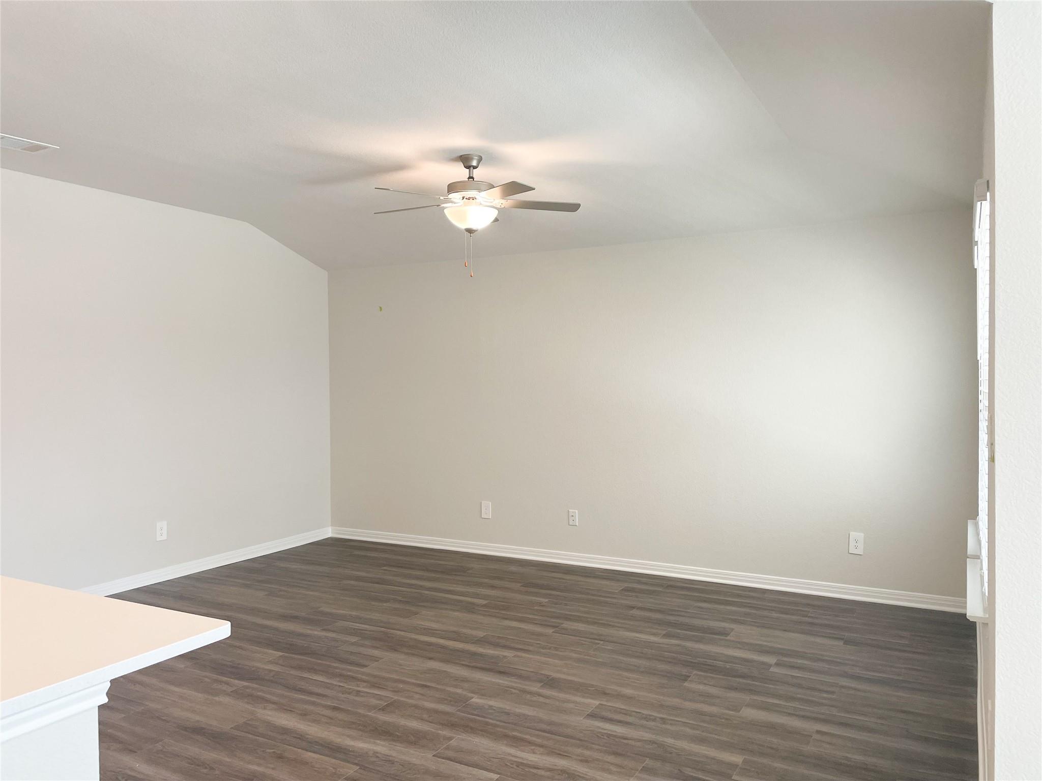 124 Stellar Wind Dr, Georgetown, TX 78628