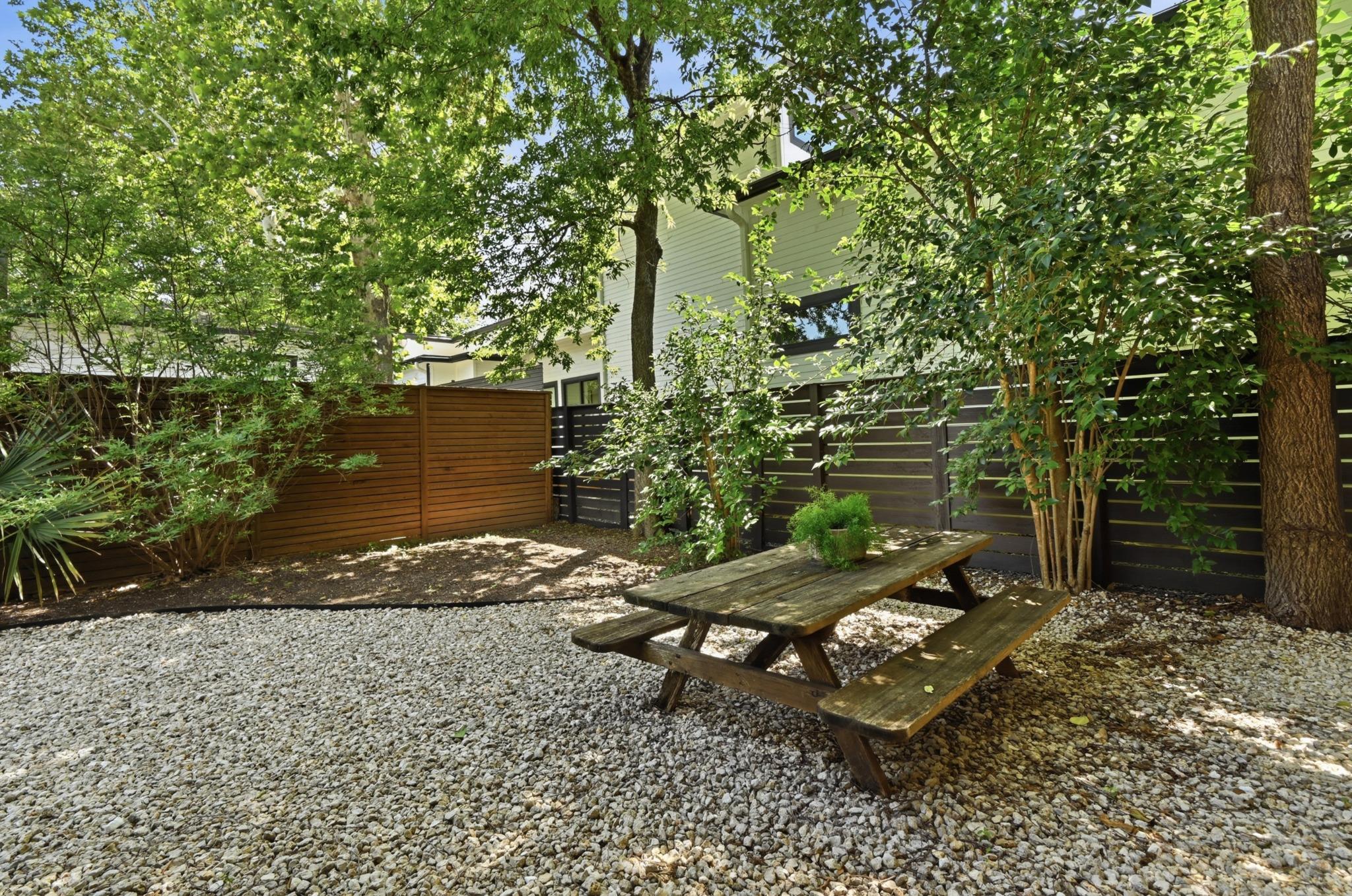1523 Piedmont Ave # B, Austin, TX 78757