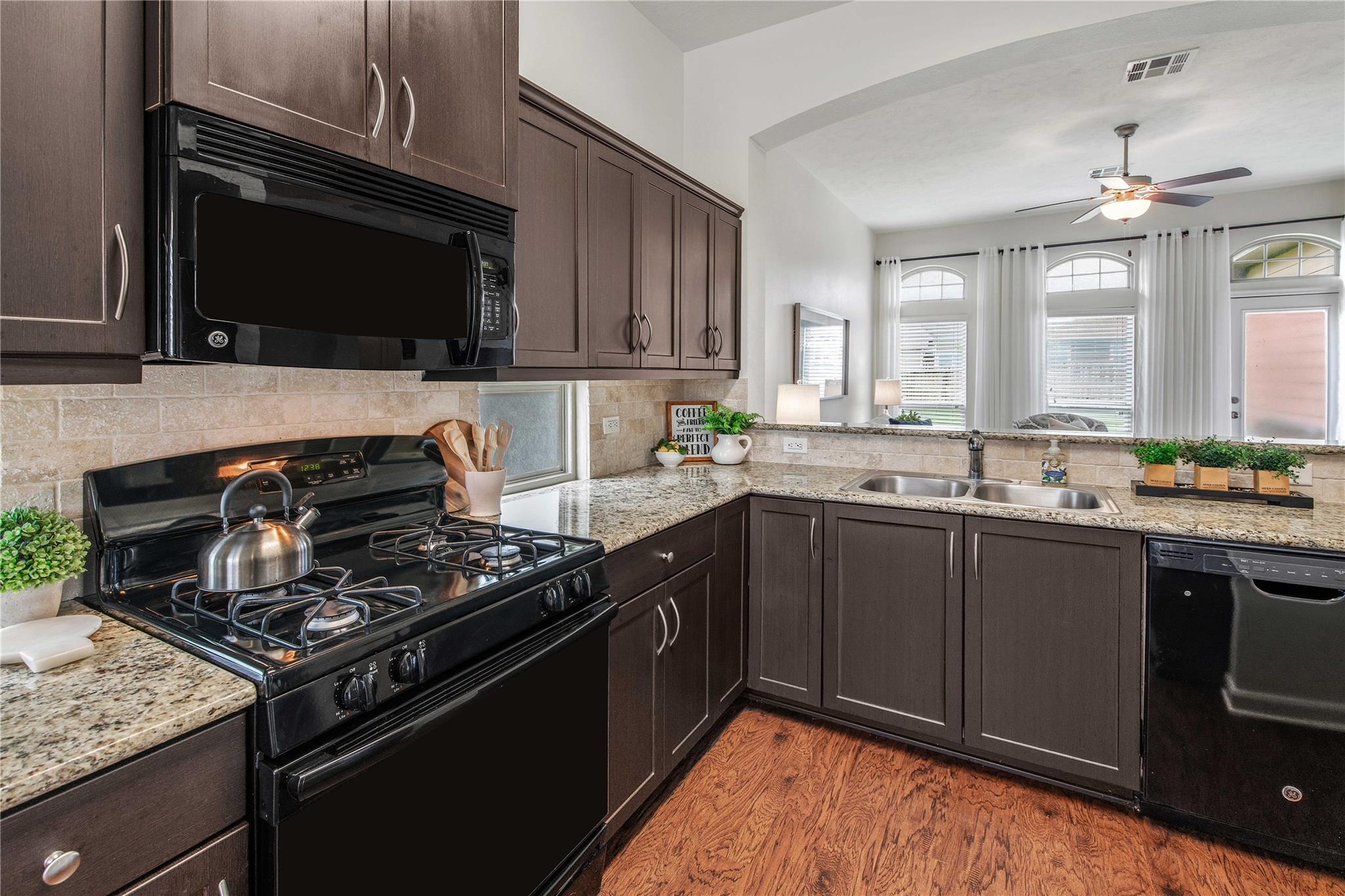 3065 Positano Loop, Bryan, TX 77808