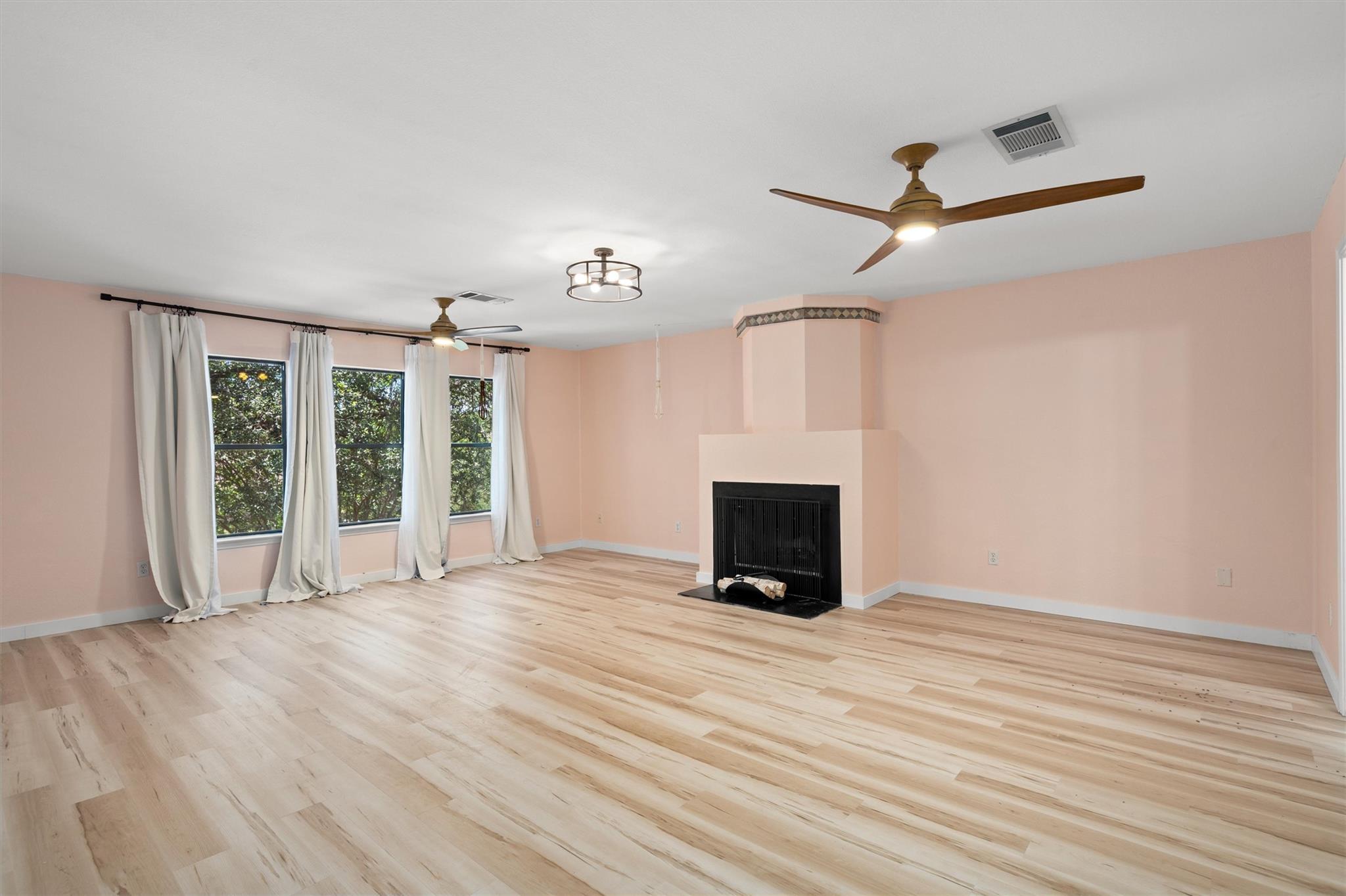 8353 Steamline Cir, Austin, TX 78745