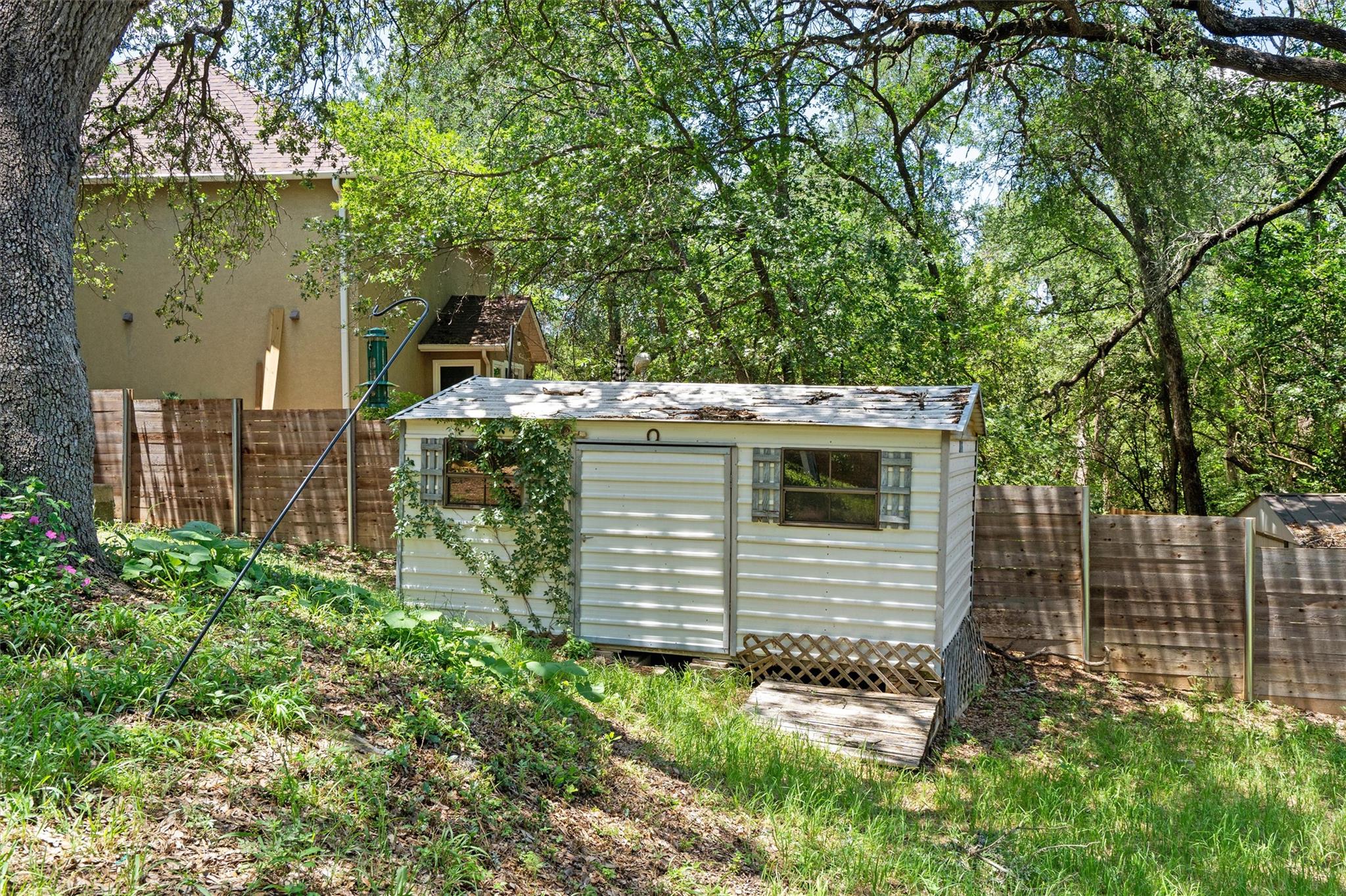 8353 Steamline Cir, Austin, TX 78745