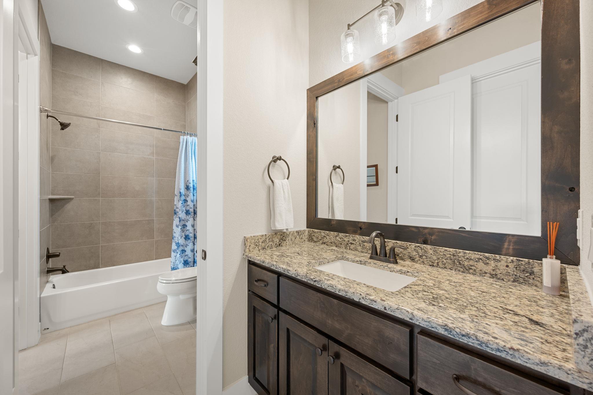 212 Marbella Way, Georgetown, TX 78633