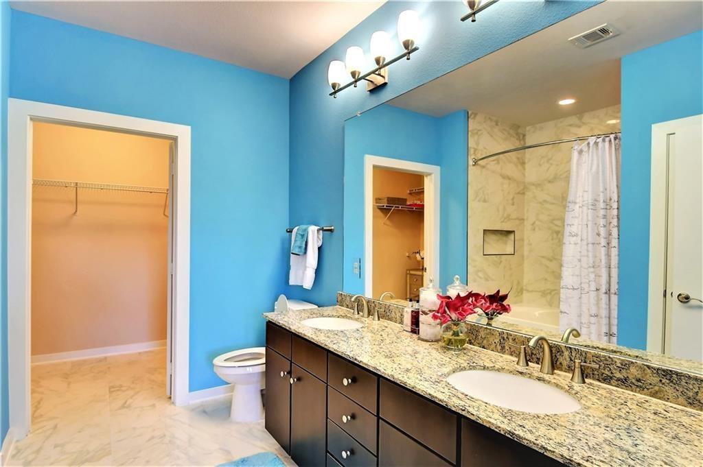 1900 Barton Springs Rd # 3048, Austin, TX 78704