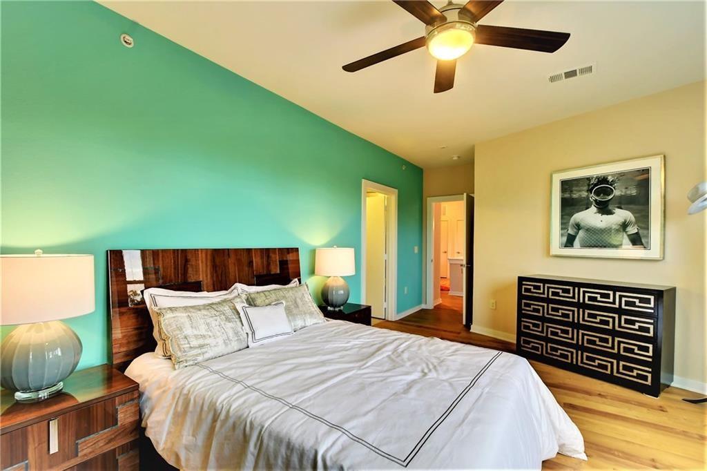 1900 Barton Springs Rd # 3048, Austin, TX 78704