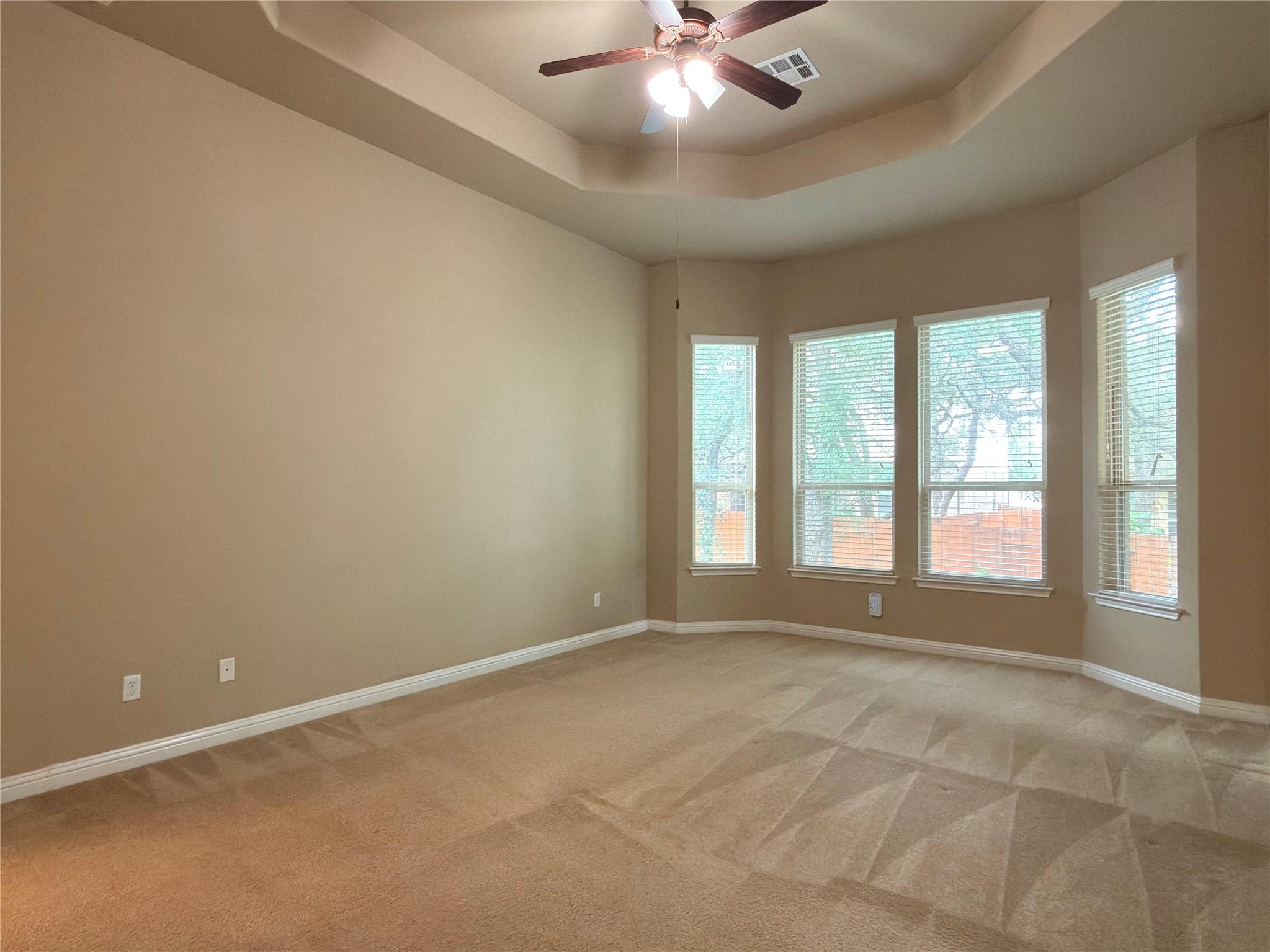 404 Dry Gulch Bnd, Cedar Park, TX 78613