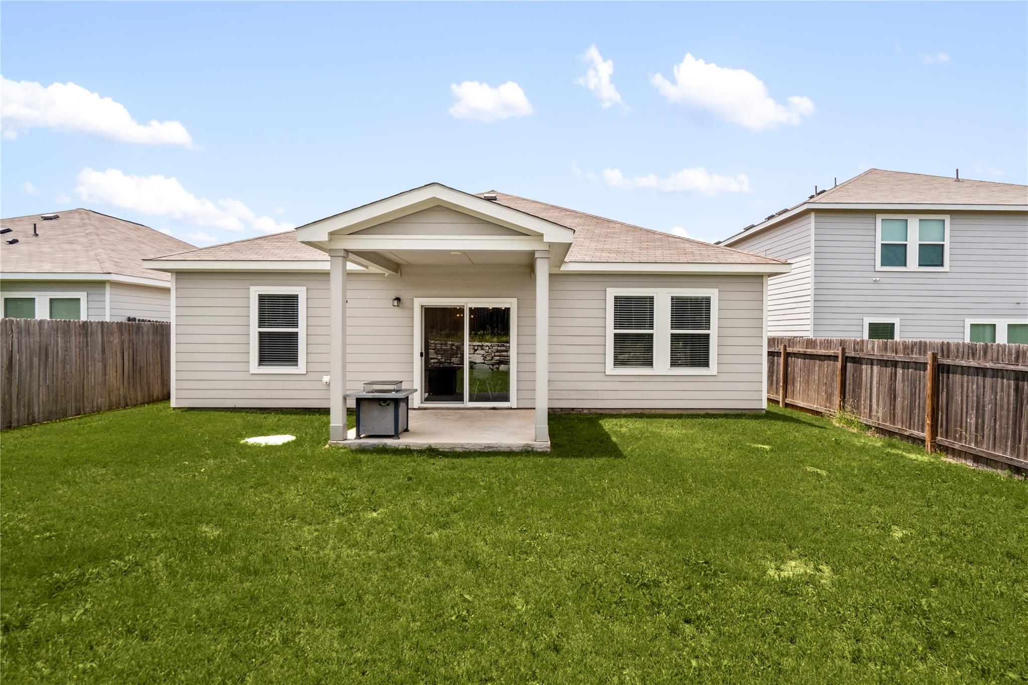 19325 Berringer Dr, Pflugerville, TX 78660