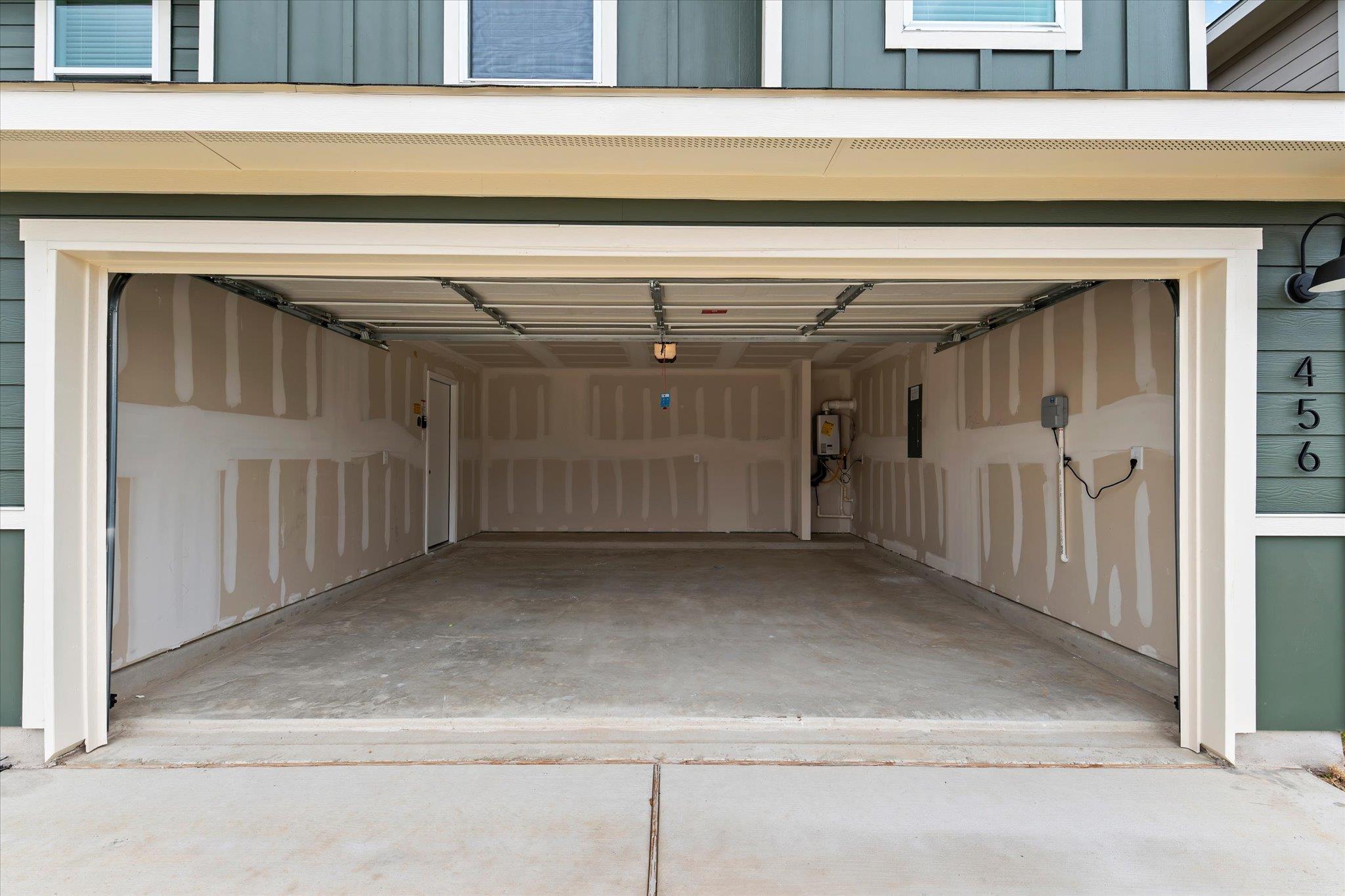 456 Sandringham Loop, Kyle, TX 78640