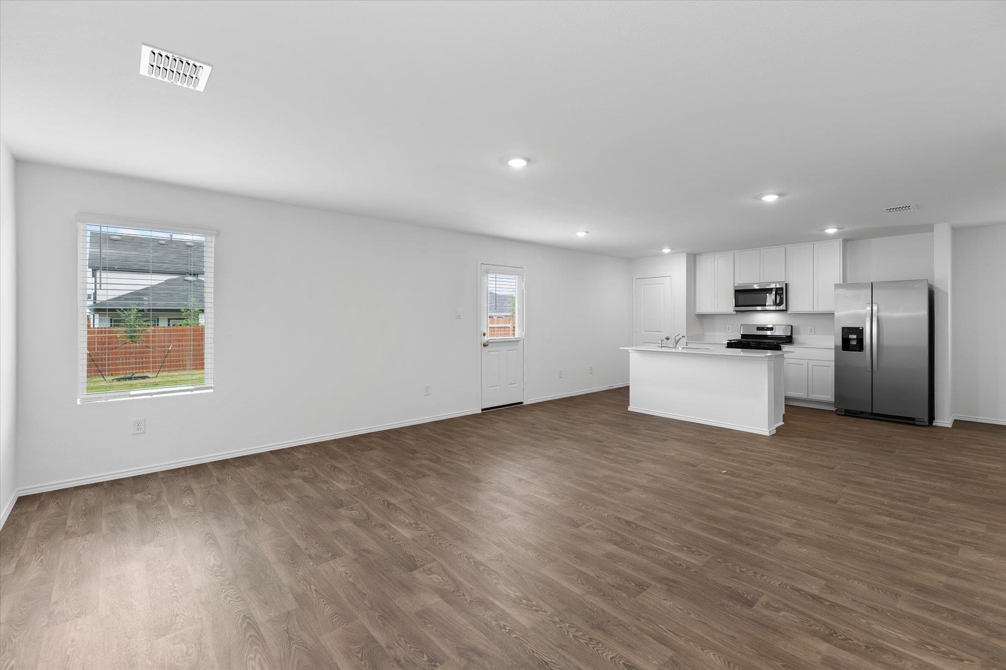 456 Sandringham Loop, Kyle, TX 78640