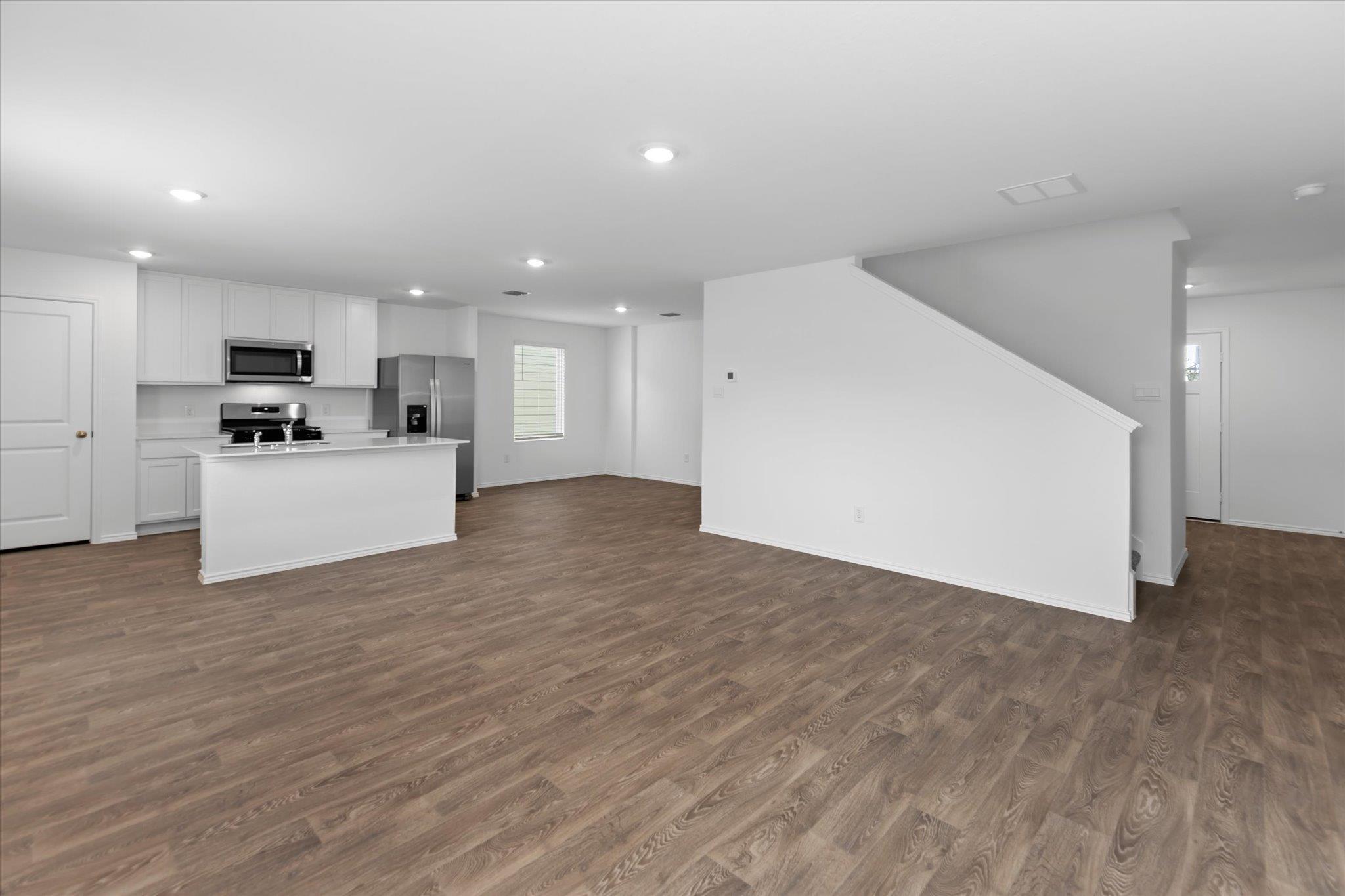 456 Sandringham Loop, Kyle, TX 78640
