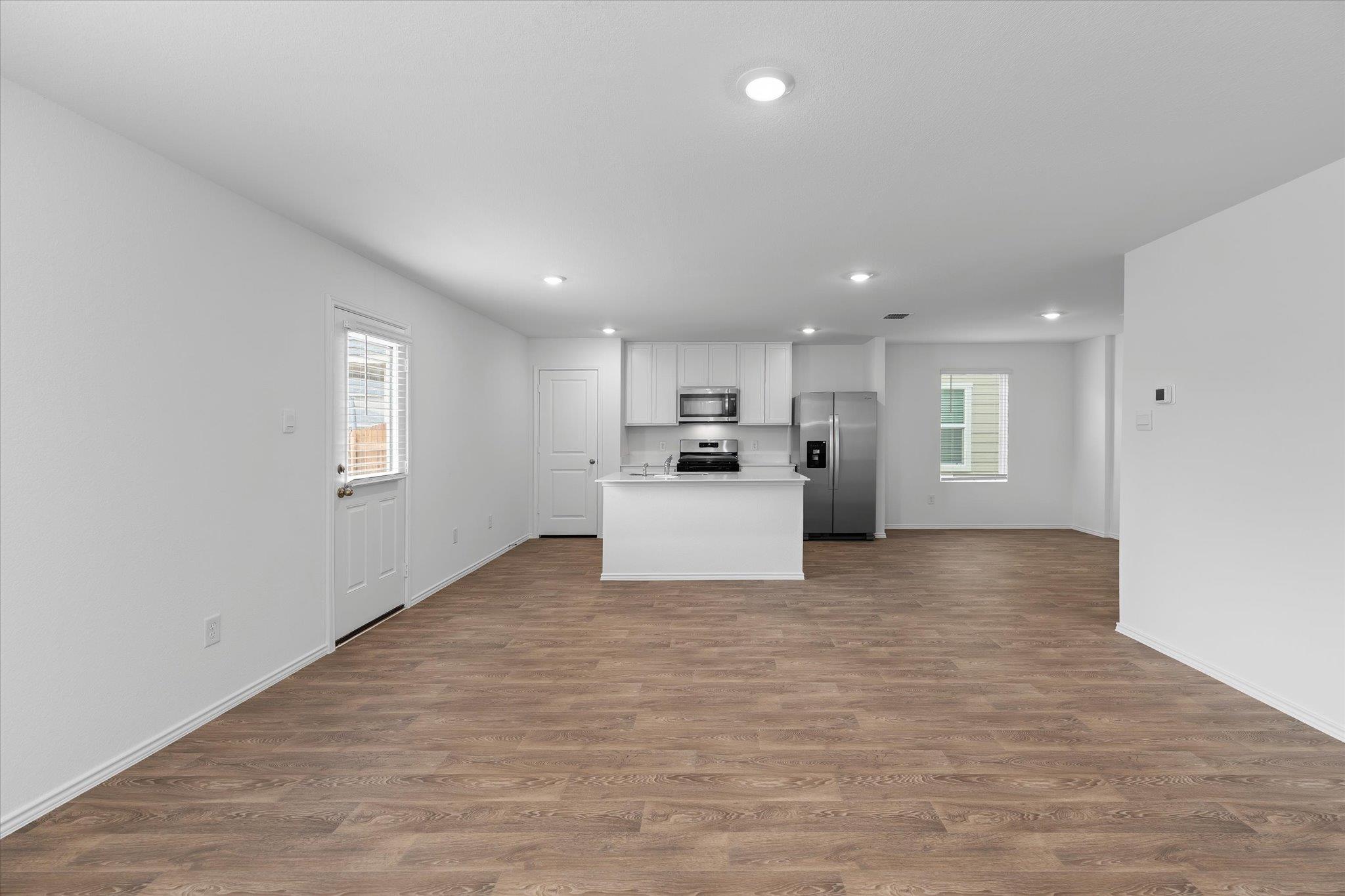 456 Sandringham Loop, Kyle, TX 78640