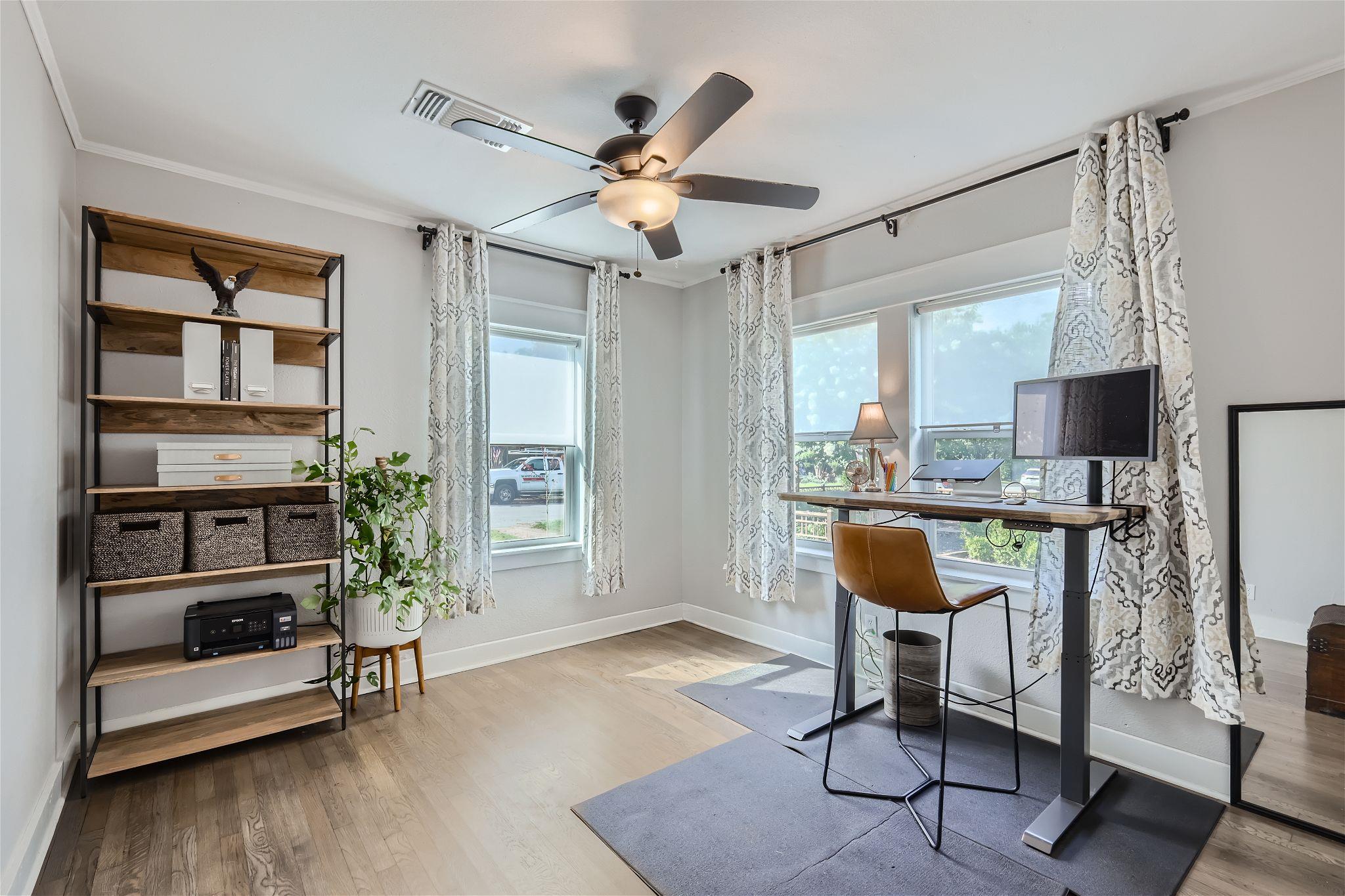 5314 Aurora Dr, Austin, TX 78756