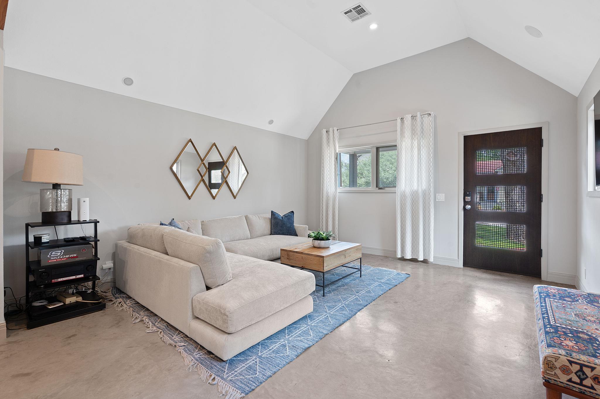 1509 Juliet St, Austin, TX 78704