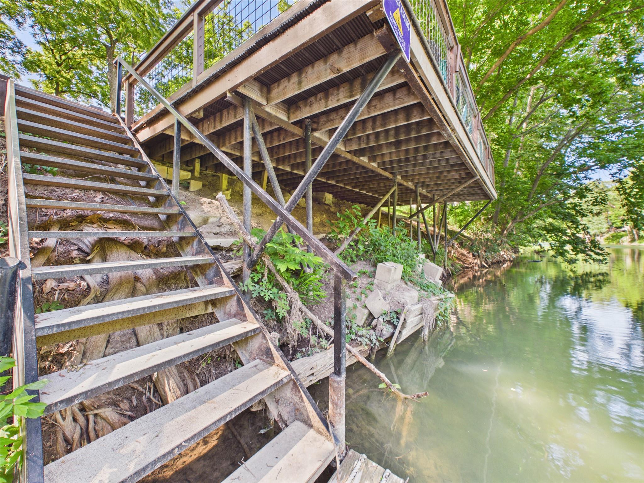 1238 Sleepy Hollow Ln, New Braunfels, TX 78130